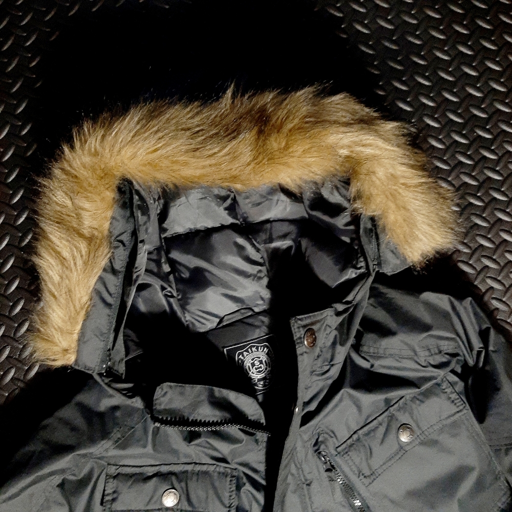 Taikun winter coat with fur rim hood size 2XL - Picture 2 of 11